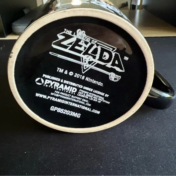 Zelda Mug - Picture 2 of 2